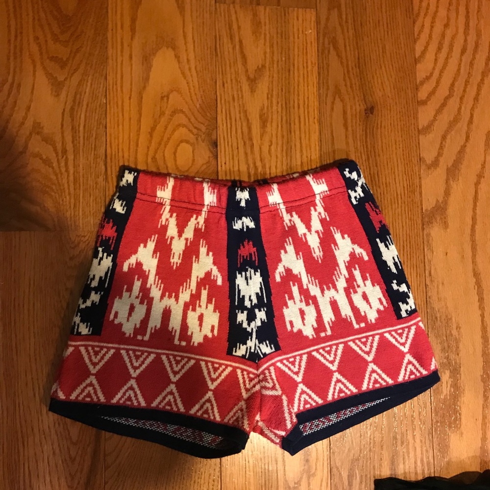 Textured shorts